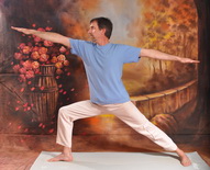 Virabhadrasana 2-Harcospóz 2